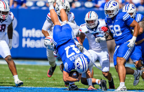 Bear Bachmeier throws 3 TDs as No. 15 BYU beats Arizona 28-17